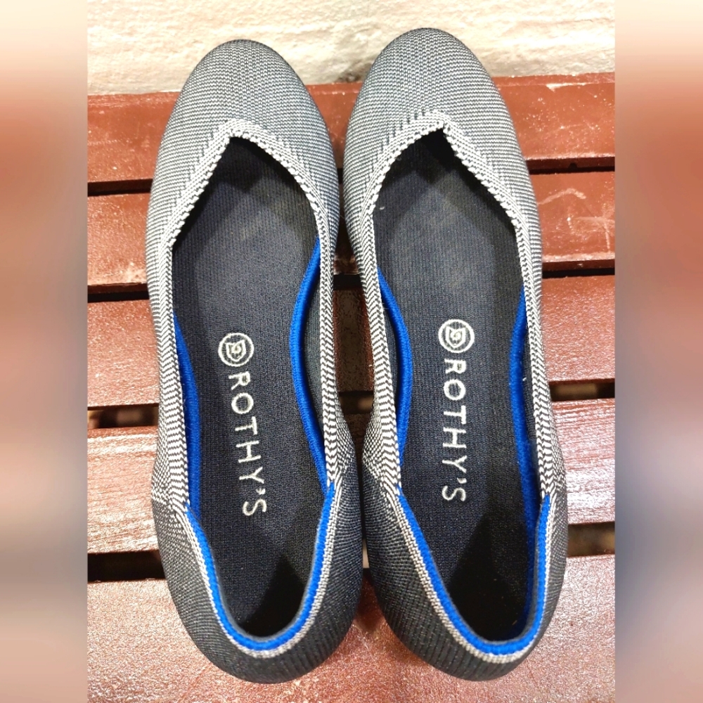 Rothy's The Flat Round Toe Women's Slip On Shoes Size 10 Black White Navy Blue